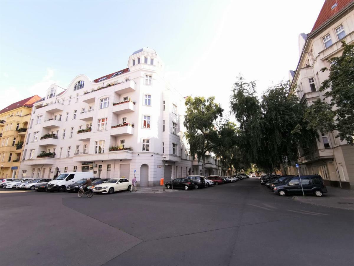 Kvh By Rockchair Apartments L Superhost Status L Boxspringbett Am Schloss Charlottenburg Welcomes You! Berlin Exteriör bild