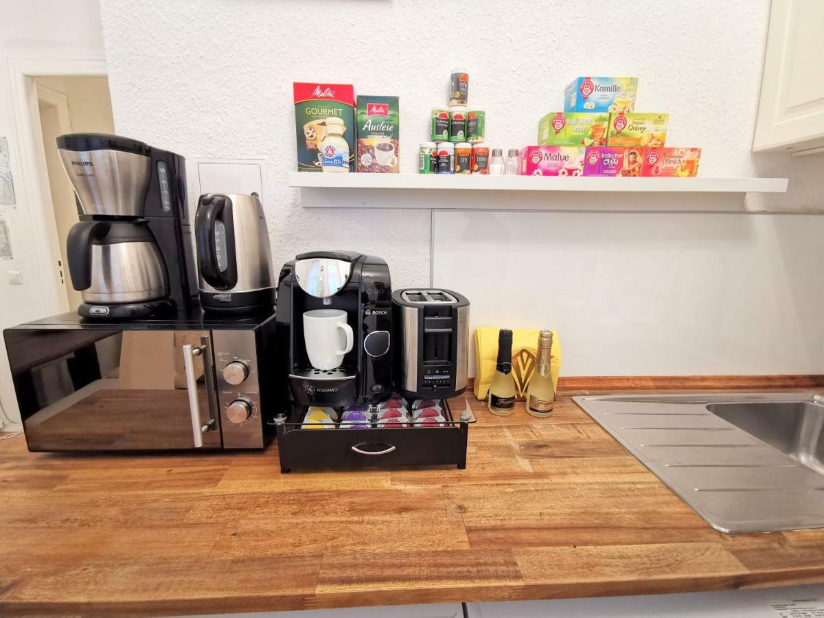 Kvh By Rockchair Apartments L Superhost Status L Boxspringbett Am Schloss Charlottenburg Welcomes You! Berlin Exteriör bild